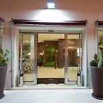 Centro, Bw Premier Collection 4*